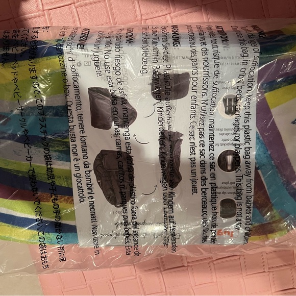 Lug Echo Packable Backpack in Brushstroke Multi NWT - Picture 5 of 5